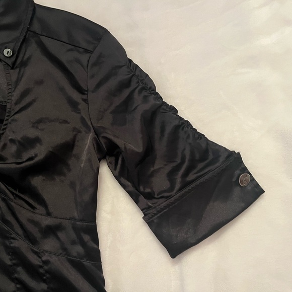 Foxy Jeans black satin blouse - Picture 4 of 11